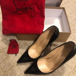 Christian Louboutin So Kate Black Pumps Sz 38.5